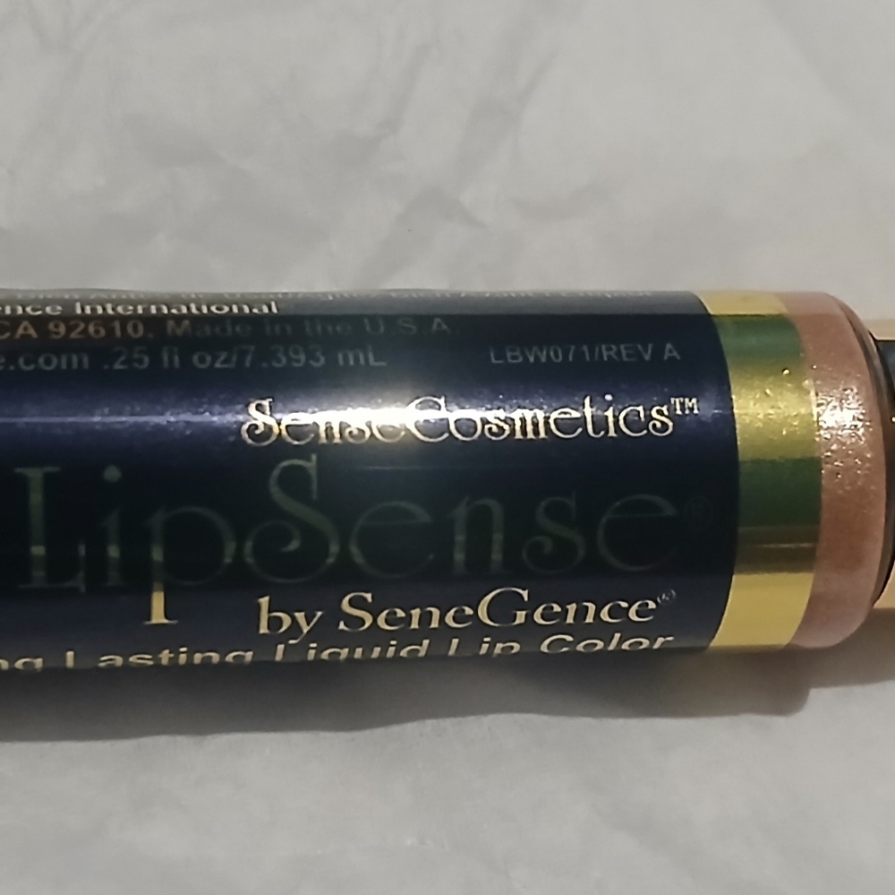 Lipsense BOMBSHELL Color